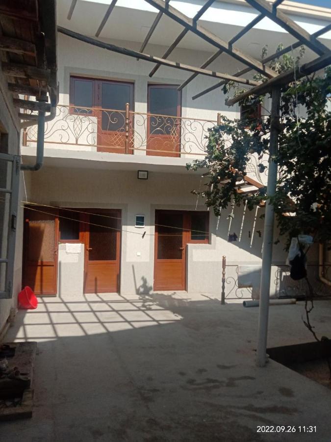 In Center Of Bukhara Family Guest House Mirg'Iyos Εξωτερικό φωτογραφία