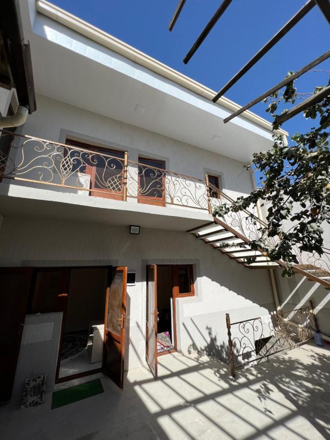 In Center Of Bukhara Family Guest House Mirg'Iyos Εξωτερικό φωτογραφία