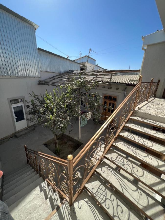 In Center Of Bukhara Family Guest House Mirg'Iyos Εξωτερικό φωτογραφία